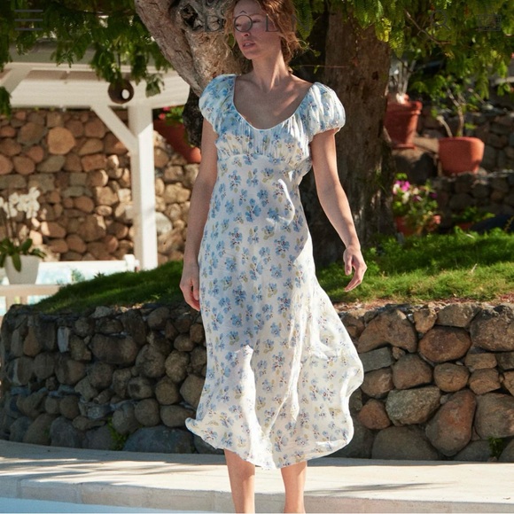 Dôen Florencia Dress in Bleu Frolicking Floral - Picture 4 of 10